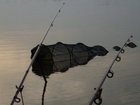 Juvelnic la apa ... deci este ceva...