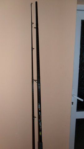 lanseta carp spiral carbon linea effe lungime 3.60 3lbs 2 segmente  greutate 596 g pret 80 lei stare buna