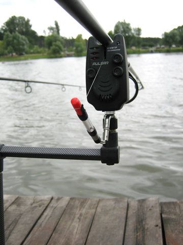 hanger-korda02.jpg