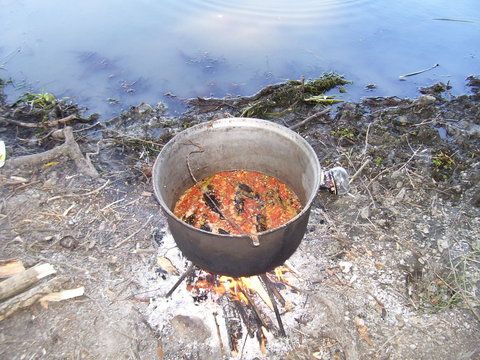 saramura facuta la ceaun ca sa ajunga