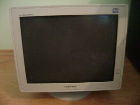 SAMSUNG SYNCMASTER 997MB